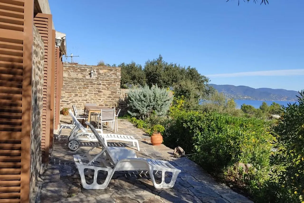 Atypical House With Garden In Bormes-Les-Mimosas Villa Holiday home